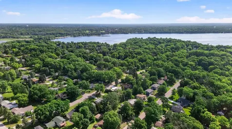 2705 Larch Lane N Plymouth MN 55441