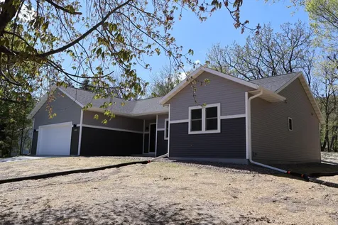 11893 Pine Street Trempealeau WI 54661