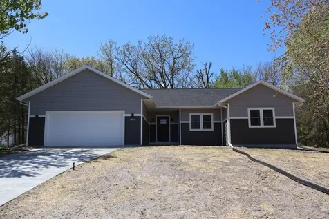11893 Pine Street Trempealeau WI 54661