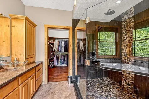28 Quincy Drive Silver Bay MN 55614