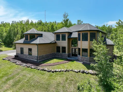 28 Quincy Drive Silver Bay MN 55614