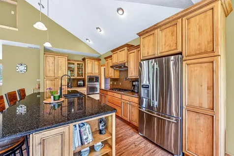 28 Quincy Drive Silver Bay MN 55614