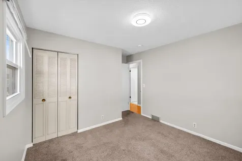 5856 Washburn Avenue S Minneapolis MN 55410
