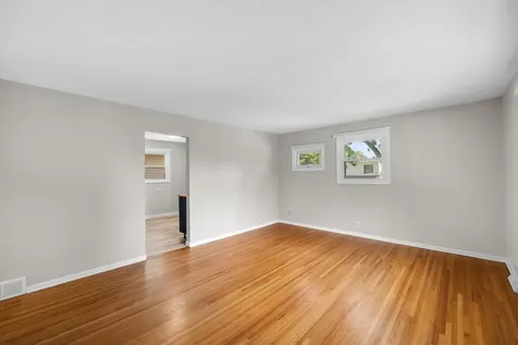 5856 Washburn Avenue S Minneapolis MN 55410