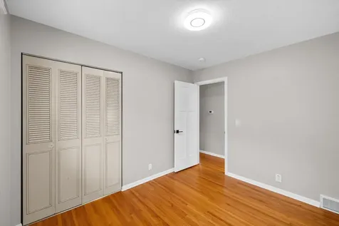 5856 Washburn Avenue S Minneapolis MN 55410