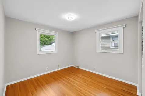5856 Washburn Avenue S Minneapolis MN 55410