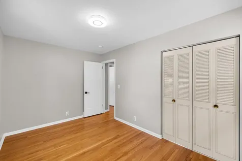 5856 Washburn Avenue S Minneapolis MN 55410