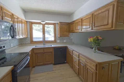 2912 9th Avenue Anoka MN 55303