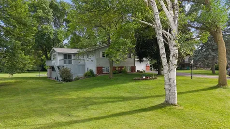 8173 112th Street NW Annandale MN 55302