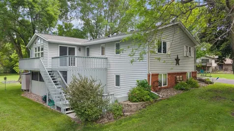 8173 112th Street NW Annandale MN 55302