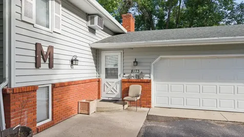 8173 112th Street NW Annandale MN 55302