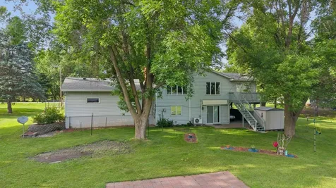 8173 112th Street NW Annandale MN 55302