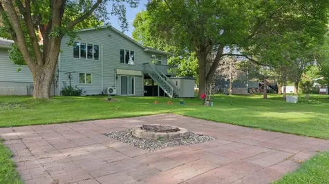 8173 112th Street NW Annandale MN 55302