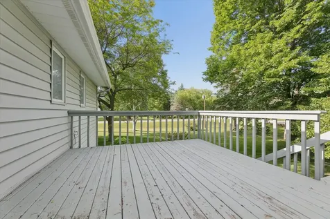 8173 112th Street NW Annandale MN 55302