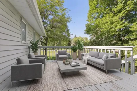 8173 112th Street NW Annandale MN 55302