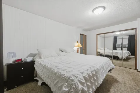 8173 112th Street NW Annandale MN 55302