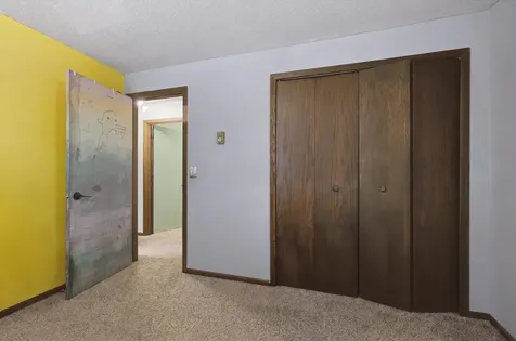 8173 112th Street NW Annandale MN 55302