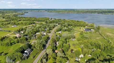 8173 112th Street NW Annandale MN 55302