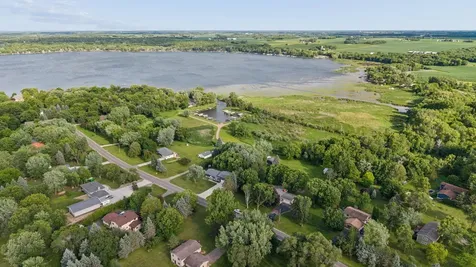 8173 112th Street NW Annandale MN 55302