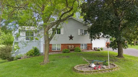8173 112th Street NW Annandale MN 55302