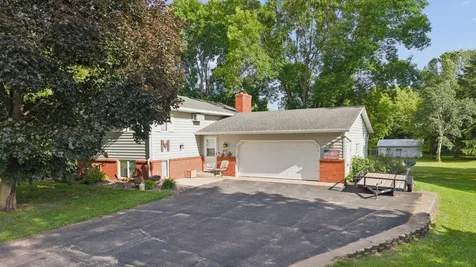 8173 112th Street NW Annandale MN 55302