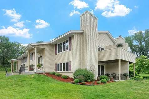 3859 Dolomite Drive Eagan MN 55122