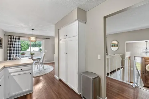 3859 Dolomite Drive Eagan MN 55122