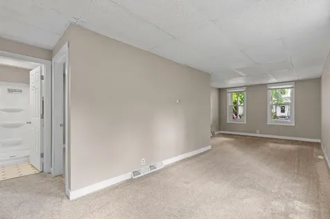 454 Sherburne Avenue Saint Paul MN 55103