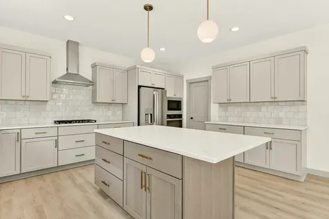 3730 Stonehedge Drive NE Rochester MN 55906