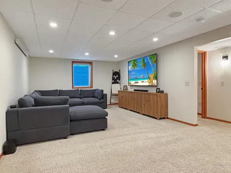 211 Rainbow Drive Marshall MN 56258