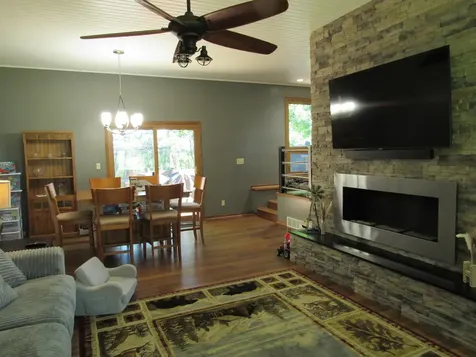 28 Linden Lane Blue Earth MN 56013