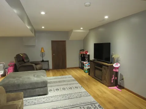 28 Linden Lane Blue Earth MN 56013