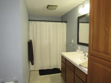 28 Linden Lane Blue Earth MN 56013