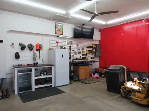 28 Linden Lane Blue Earth MN 56013