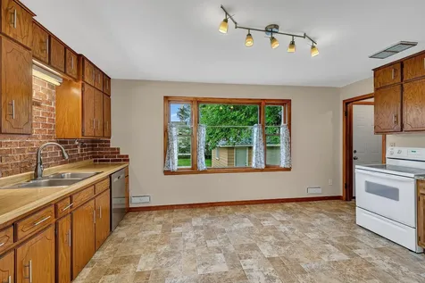 38 1st Street N Waite Park MN 56387