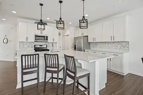 7161 Walnut Grove Way N Maple Grove MN 55311