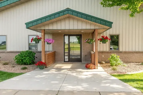800 6th Street NW New Prague MN 56071