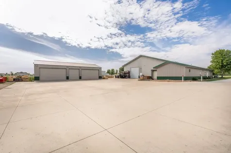800 6th Street NW New Prague MN 56071
