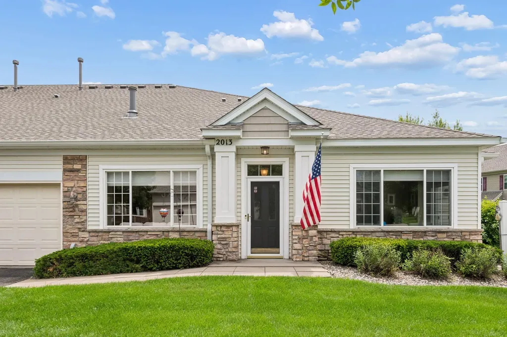 2013 Stahlke Way Chaska MN 55318