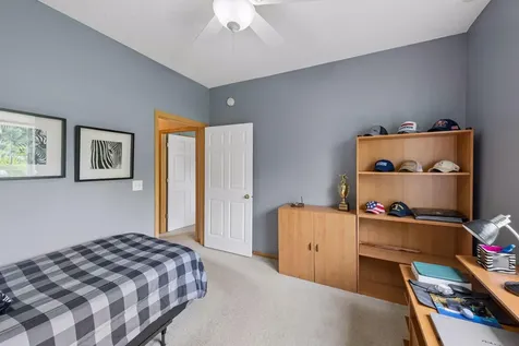 2013 Stahlke Way Chaska MN 55318