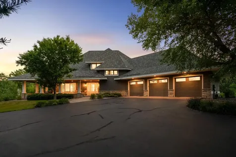 914 Jewel Avenue N Lake Elmo MN 55042