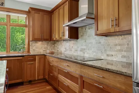 914 Jewel Avenue N Lake Elmo MN 55042