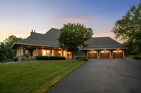 914 Jewel Avenue N Lake Elmo MN 55042