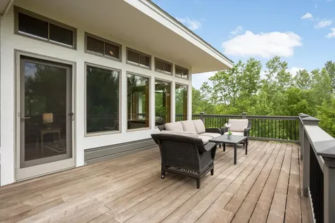 914 Jewel Avenue N Lake Elmo MN 55042