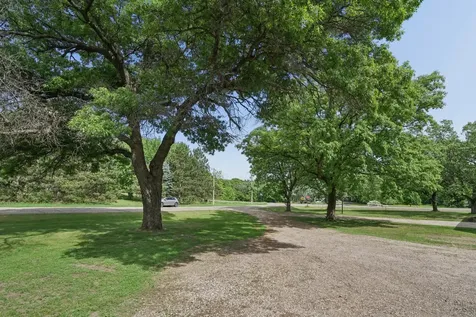 4225 124th Avenue Clear Lake MN 55319