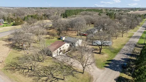4225 124th Avenue Clear Lake MN 55319