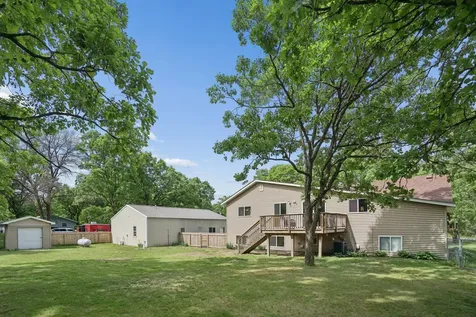 4225 124th Avenue Clear Lake MN 55319