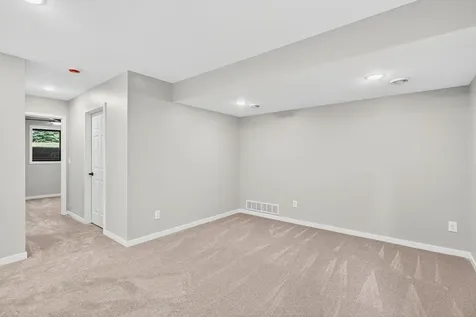 213 20th Street SW Rochester MN 55902