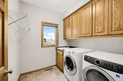1805 Creek Lane Northfield MN 55057