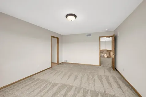 1805 Creek Lane Northfield MN 55057